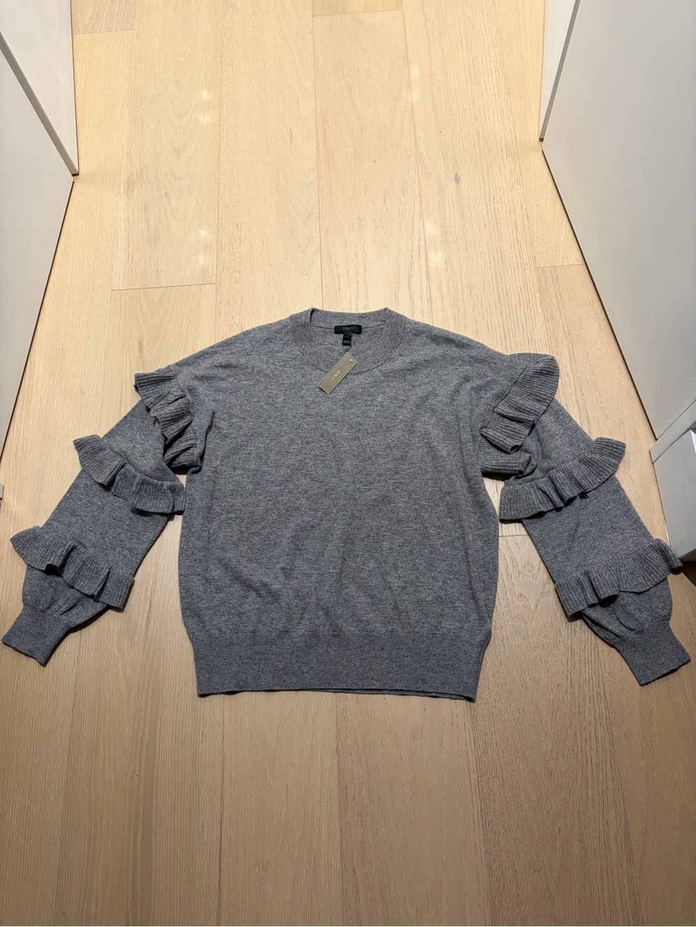 NWT J Crew Gray Ruffle Sleeve Sweater medium